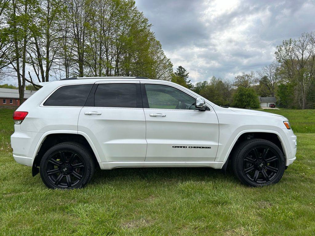 used 2019 Jeep Grand Cherokee car, priced at $22,571