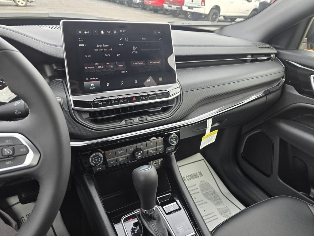 new 2026 Jeep Compass car, priced at $37,475