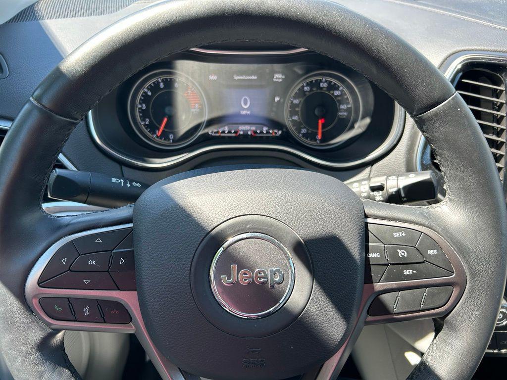 used 2019 Jeep Cherokee car, priced at $19,222