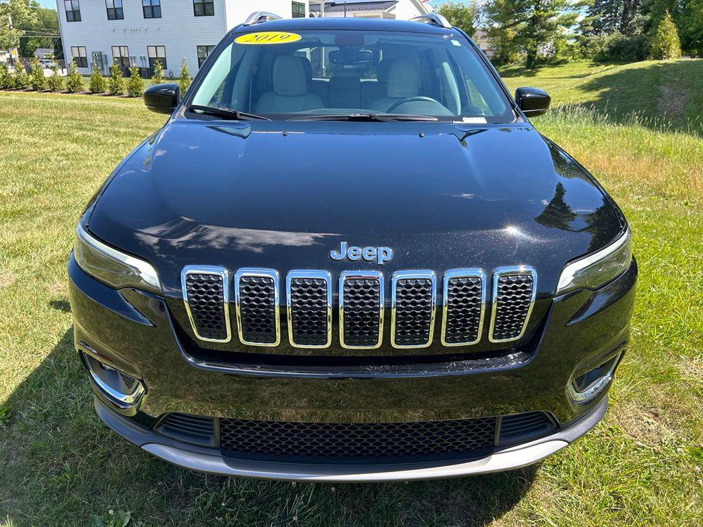 used 2019 Jeep Cherokee car, priced at $19,222