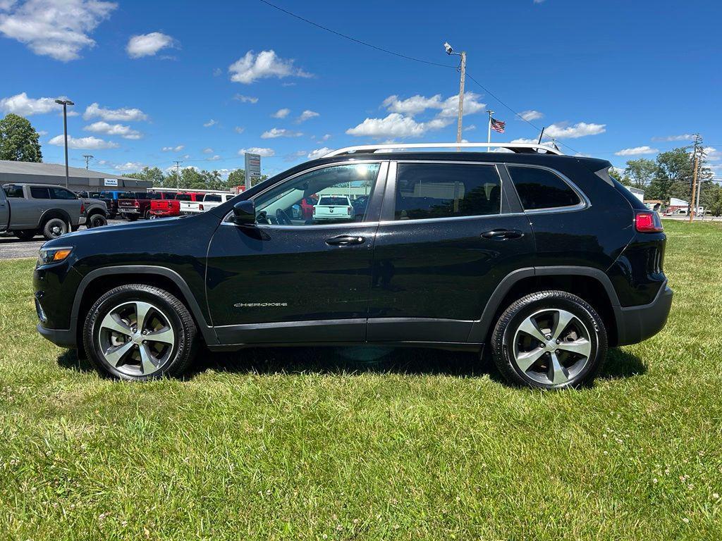 used 2019 Jeep Cherokee car, priced at $19,222