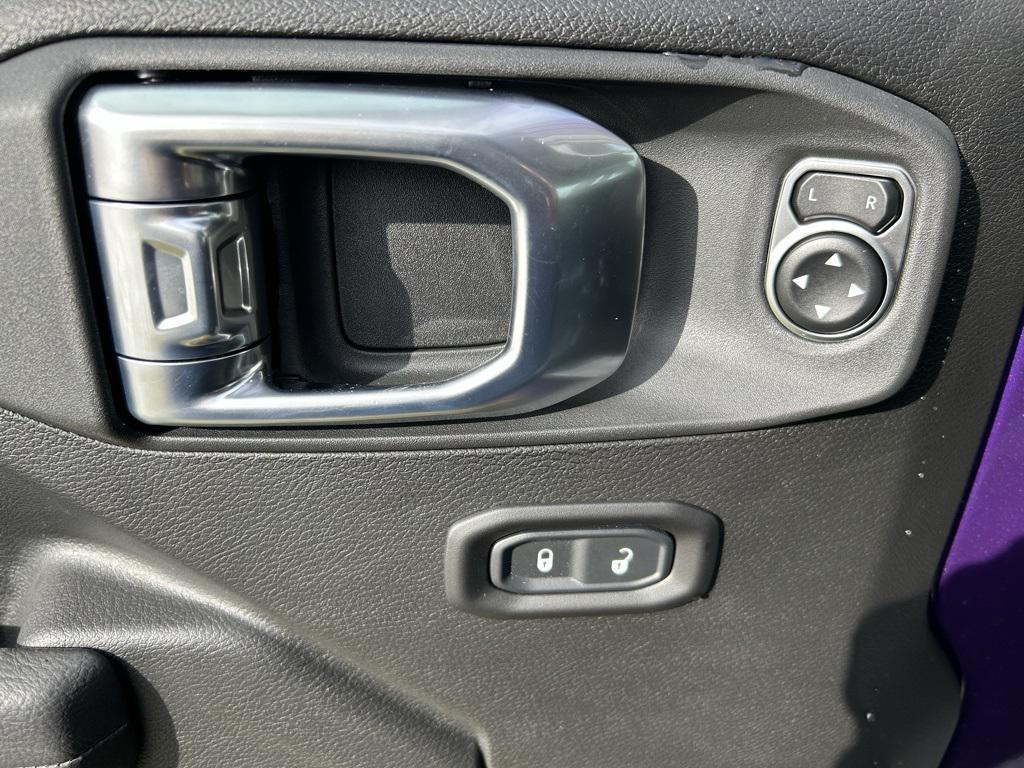 new 2026 Jeep Gladiator car, priced at $51,620