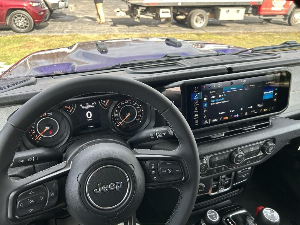 new 2026 Jeep Gladiator car, priced at $51,620