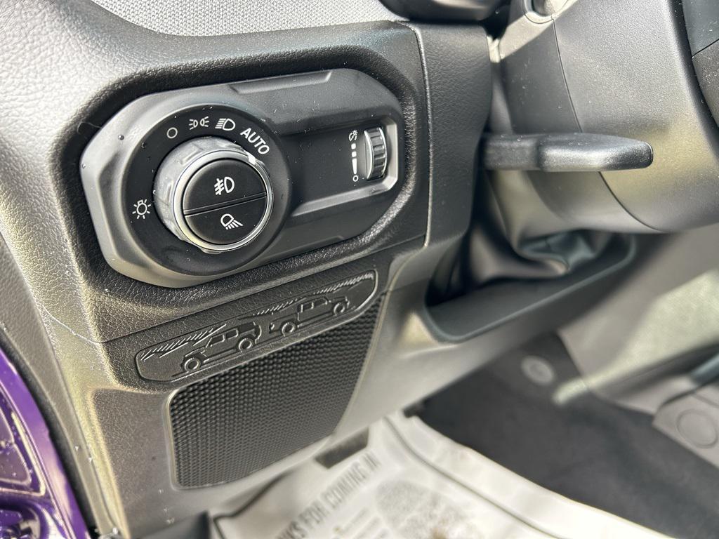 new 2026 Jeep Gladiator car, priced at $51,620