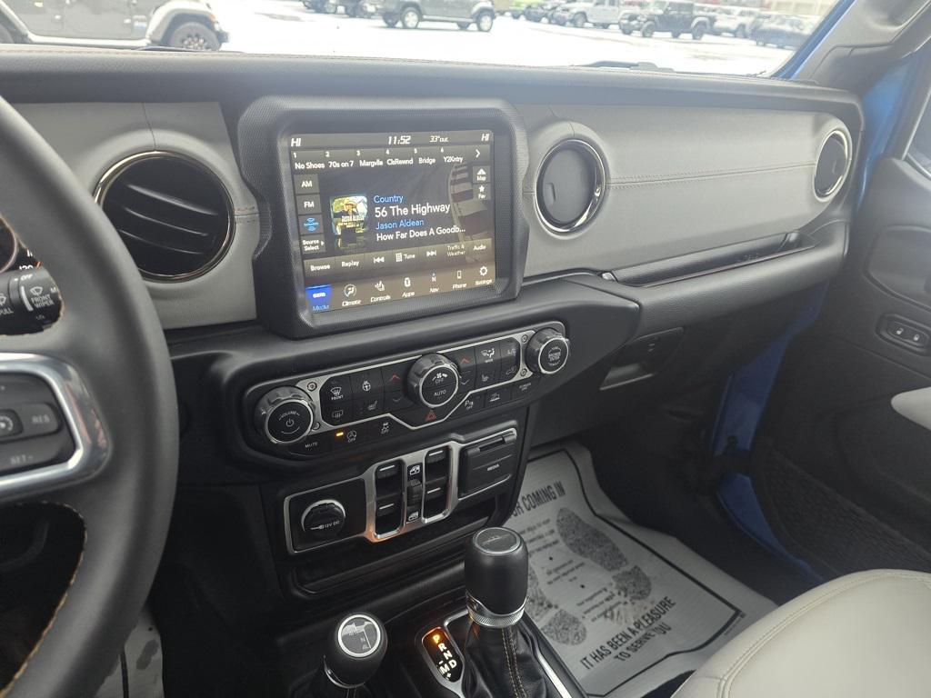 used 2023 Jeep Gladiator car, priced at $34,550