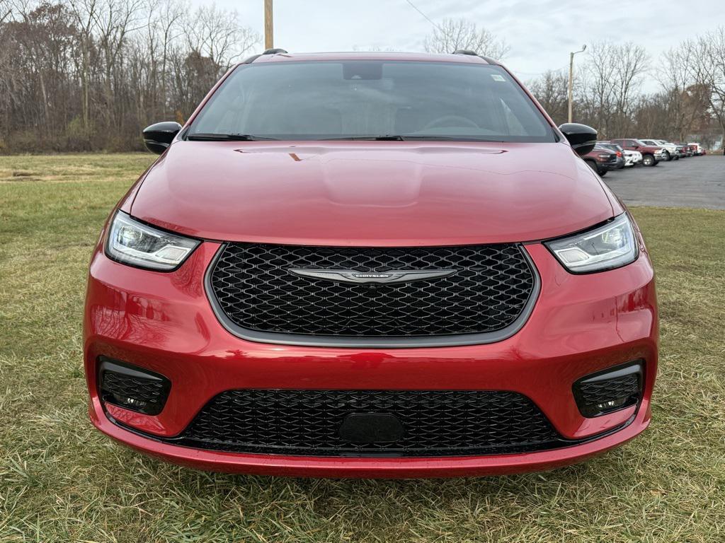 new 2026 Chrysler Pacifica car, priced at $50,275