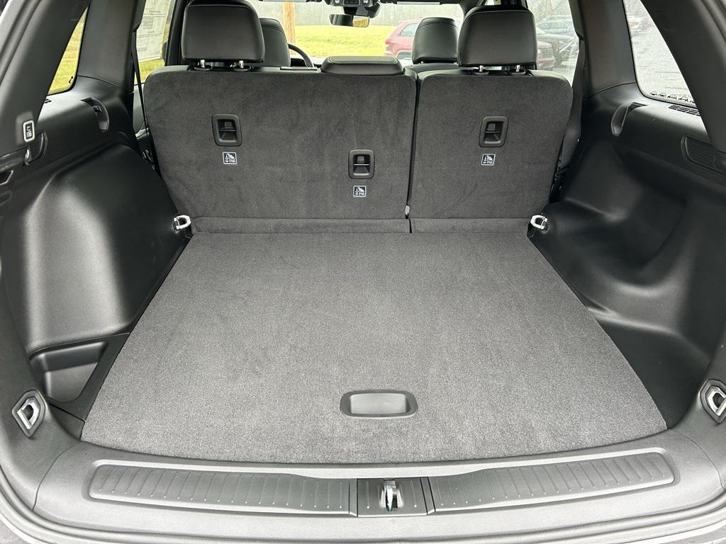 new 2025 Jeep Grand Cherokee car, priced at $54,235