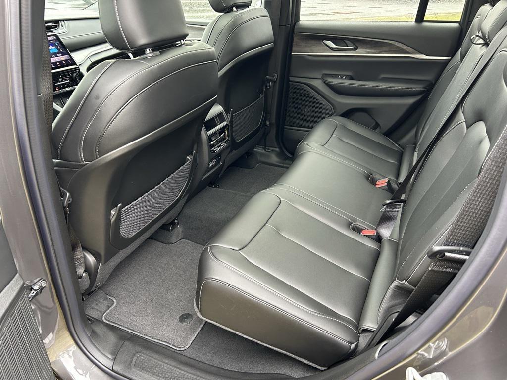 new 2025 Jeep Grand Cherokee car, priced at $54,235