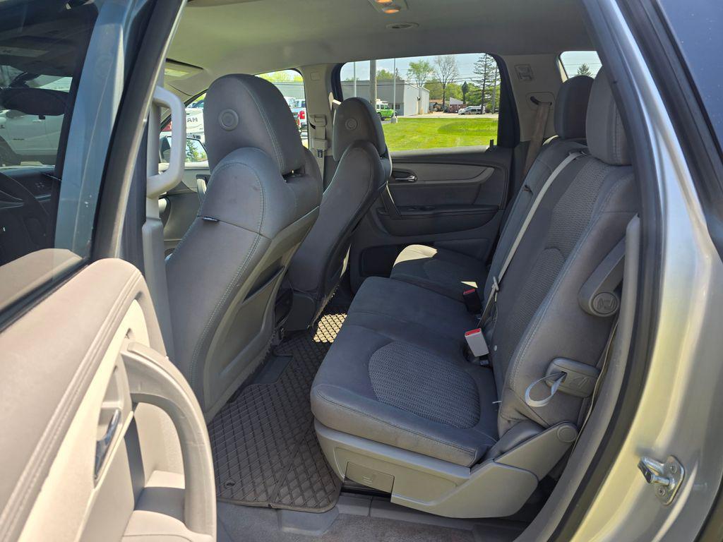 used 2015 Chevrolet Traverse car, priced at $8,971