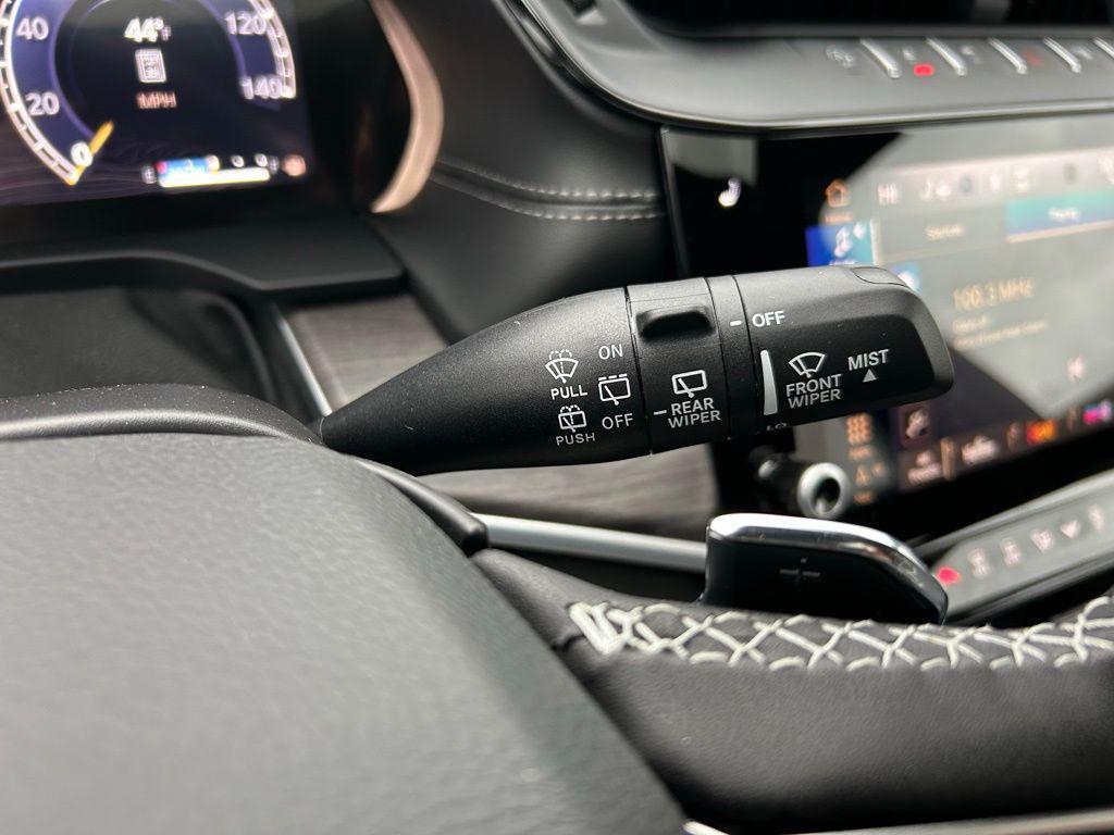 new 2026 Jeep Grand Cherokee car, priced at $42,881