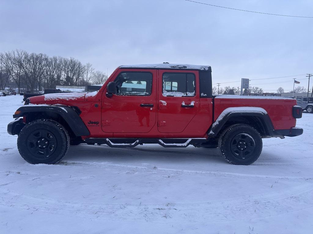 used 2023 Jeep Gladiator car, priced at $30,941
