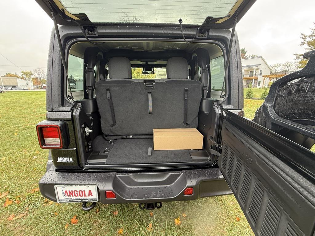 new 2026 Jeep Wrangler car, priced at $51,580