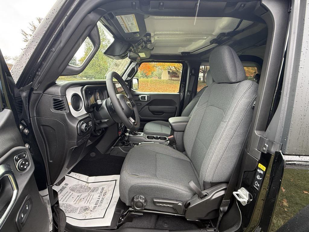 new 2026 Jeep Wrangler car, priced at $51,580