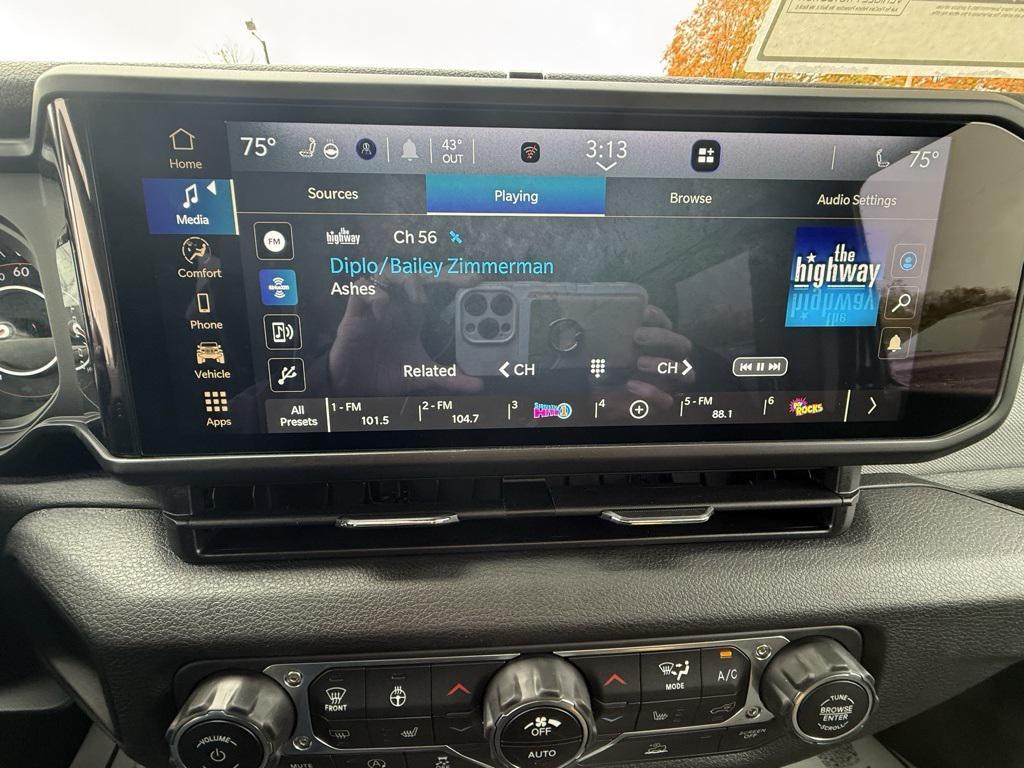 new 2026 Jeep Wrangler car, priced at $51,580