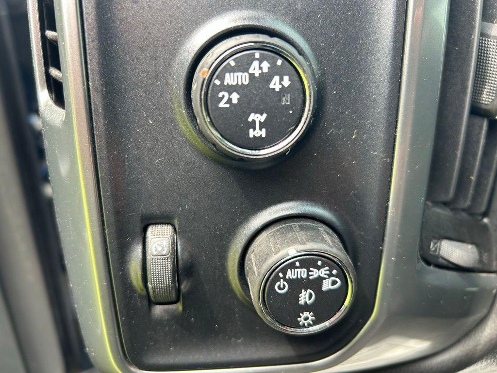 used 2015 Chevrolet Silverado 1500 car, priced at $17,871