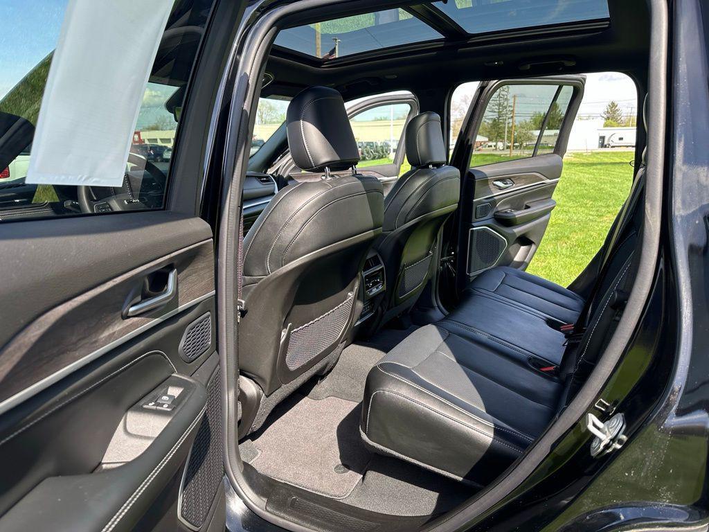 used 2026 Jeep Grand Cherokee car, priced at $43,571