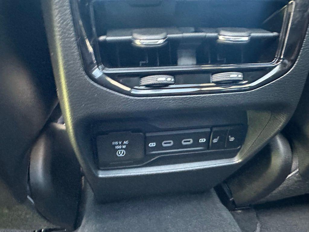 used 2026 Jeep Grand Cherokee car, priced at $43,571
