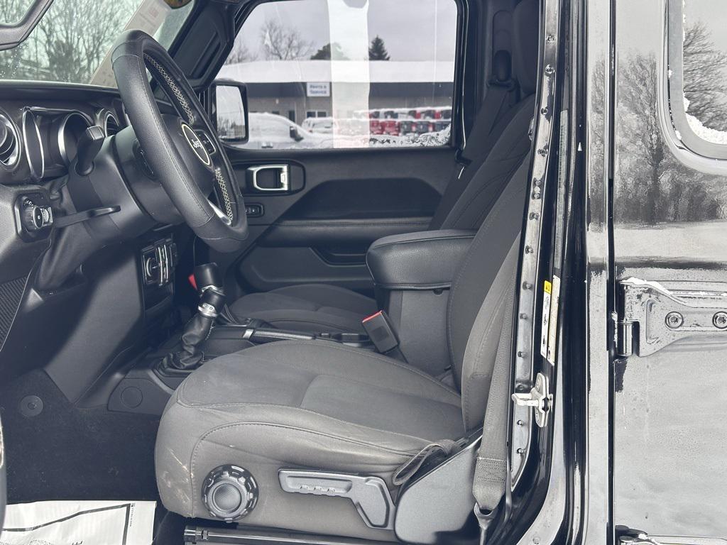 used 2020 Jeep Wrangler Unlimited car, priced at $26,384