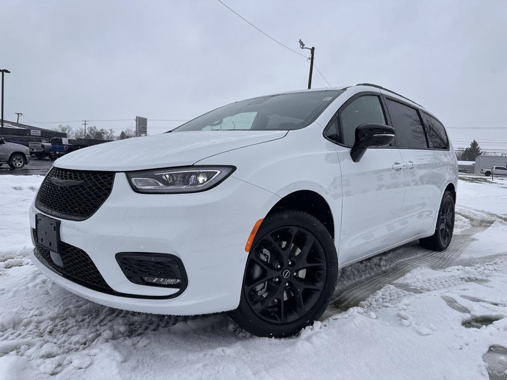 new 2026 Chrysler Pacifica car, priced at $56,240