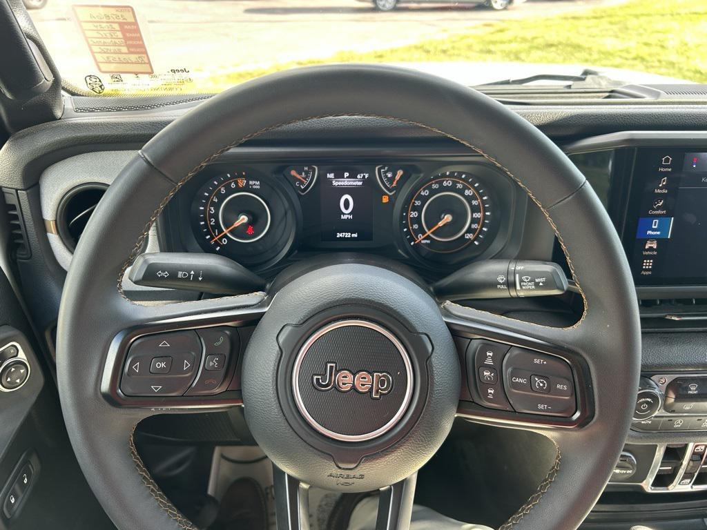 used 2024 Jeep Gladiator car, priced at $33,561