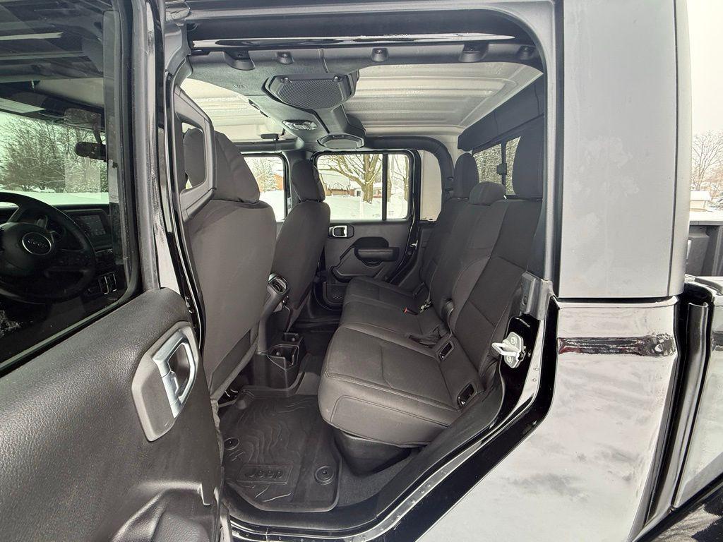 used 2022 Jeep Gladiator car, priced at $28,398