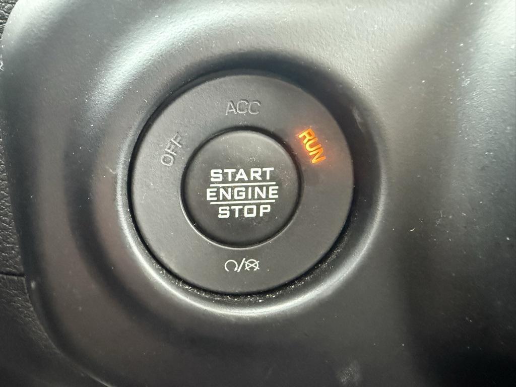 used 2022 Jeep Gladiator car, priced at $29,881