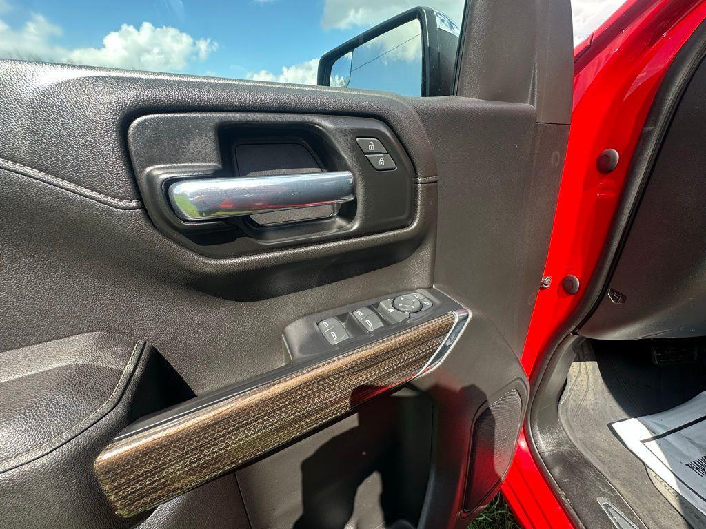 used 2020 Chevrolet Silverado 1500 car, priced at $29,572