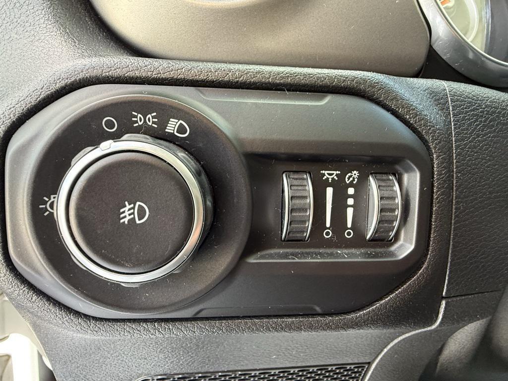 used 2021 Jeep Wrangler Unlimited car, priced at $24,852