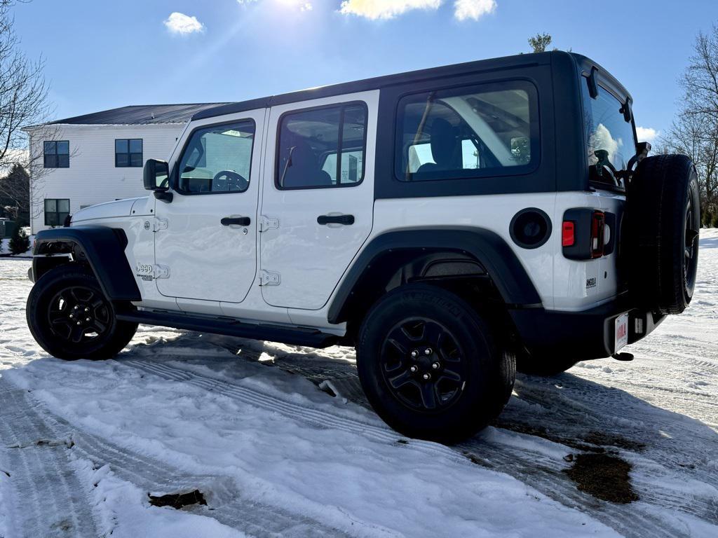 used 2021 Jeep Wrangler Unlimited car, priced at $24,852