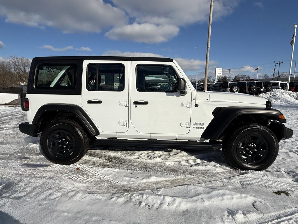 used 2021 Jeep Wrangler Unlimited car, priced at $24,852