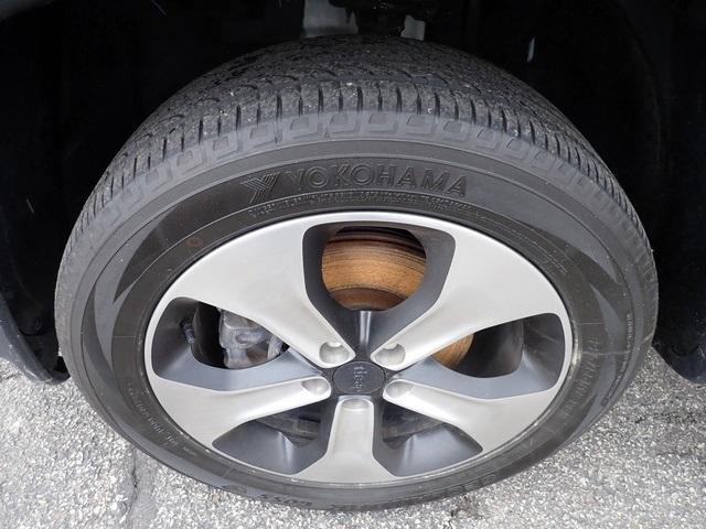 used 2019 Jeep Compass car, priced at $16,295