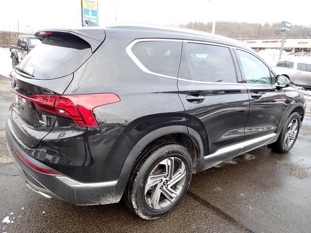 used 2021 Hyundai Santa Fe car, priced at $17,995