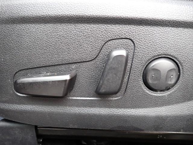 used 2021 Hyundai Santa Fe car, priced at $17,995