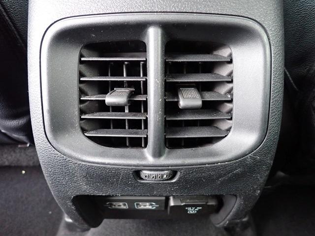 used 2022 Jeep Cherokee car, priced at $20,995