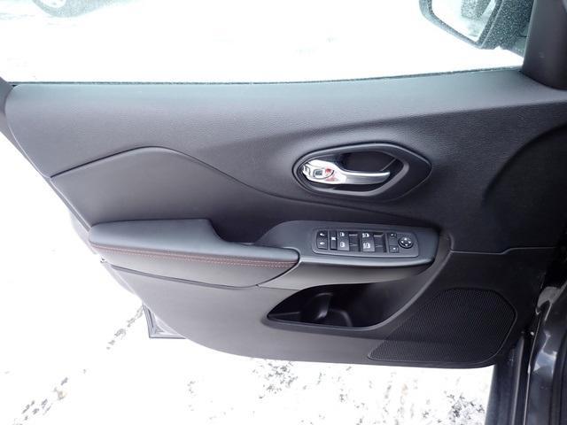 used 2022 Jeep Cherokee car, priced at $20,995