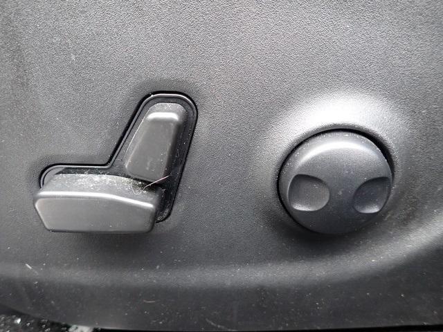 used 2022 Jeep Cherokee car, priced at $20,995