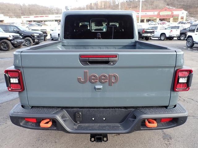 new 2026 Jeep Gladiator car, priced at $58,375