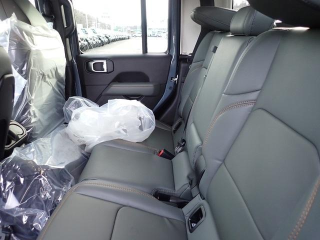 new 2026 Jeep Gladiator car, priced at $58,375