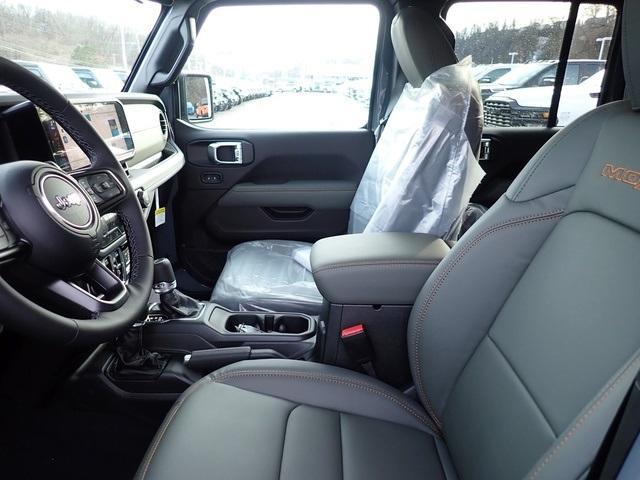 new 2026 Jeep Gladiator car, priced at $58,375