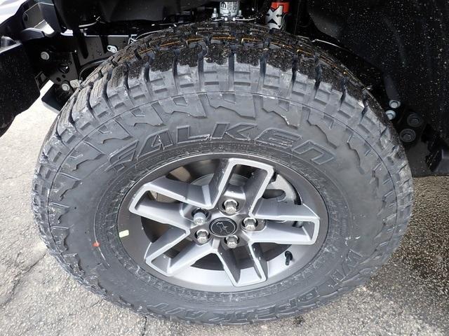 new 2026 Jeep Gladiator car, priced at $58,375