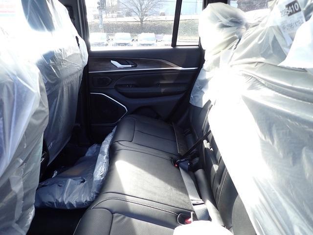 new 2026 Jeep Grand Cherokee car, priced at $55,441