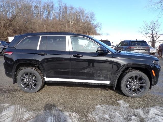 new 2026 Jeep Grand Cherokee car, priced at $55,441