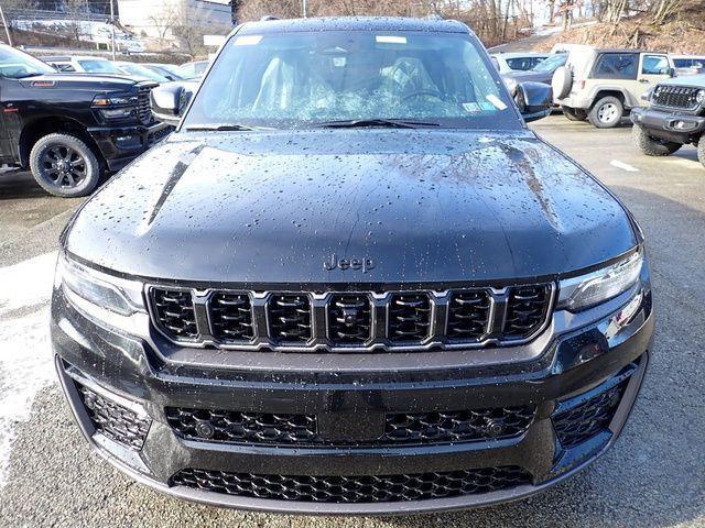 new 2026 Jeep Grand Cherokee car, priced at $54,041