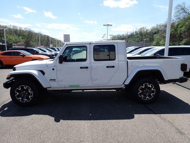 new 2026 Jeep Gladiator car, priced at $49,453