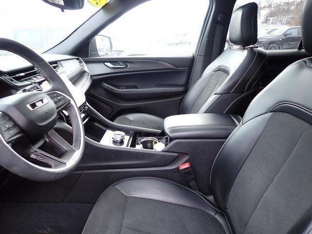 used 2023 Jeep Grand Cherokee car, priced at $29,395