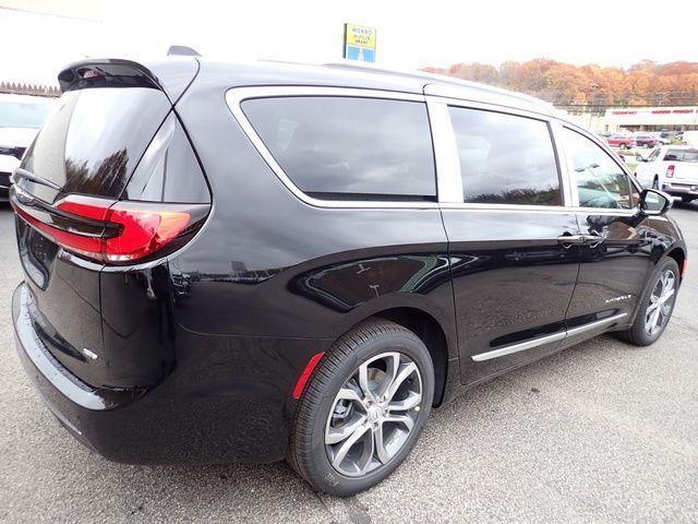 new 2026 Chrysler Pacifica car, priced at $55,175