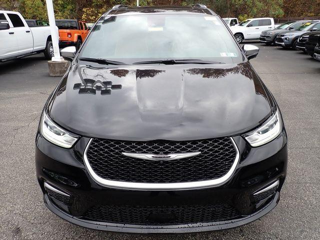 new 2026 Chrysler Pacifica car, priced at $55,175