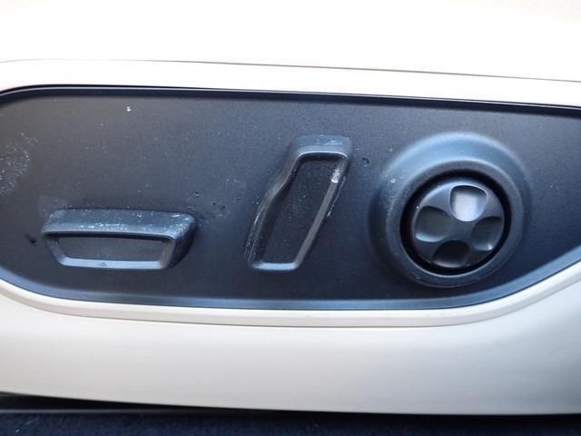 new 2026 Jeep Grand Cherokee car, priced at $48,726