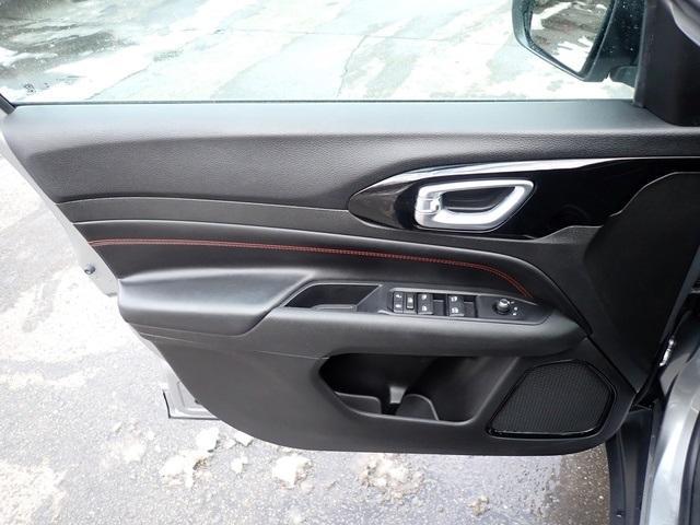 used 2022 Jeep Compass car, priced at $22,795