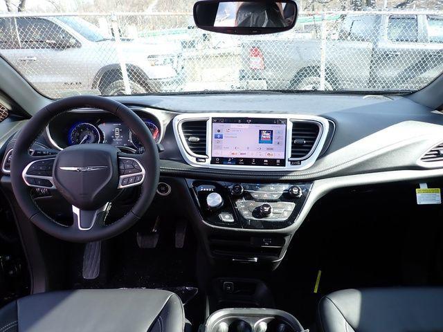 new 2026 Chrysler Pacifica car, priced at $46,168